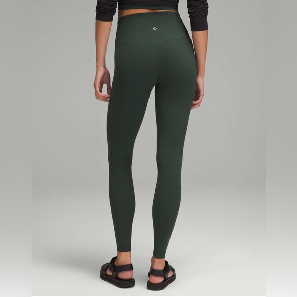 Lululemon Align High-Rise Pant 28"
Legacy Green - 4 - Picture 5 of 10